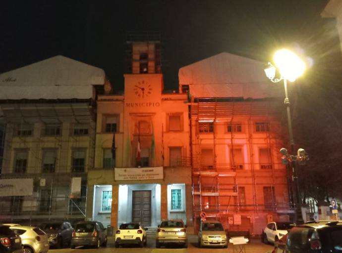 Insieme per dire NO: a Venaria Reale un 25 novembre che fa rumore contro la violenza sulle donne